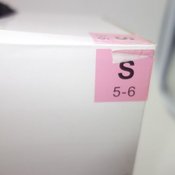 NEW Steve Madden Faux Fur Fuzzy Criss Cross Slip On Slippers Women's 5-6 BLACK - Picture 7 of 9